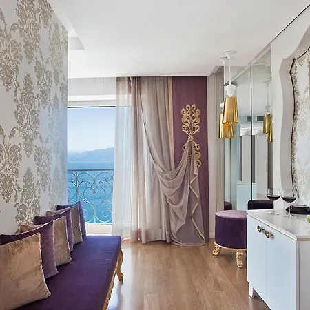 La Boutique & (adults Only) Hotell 4*